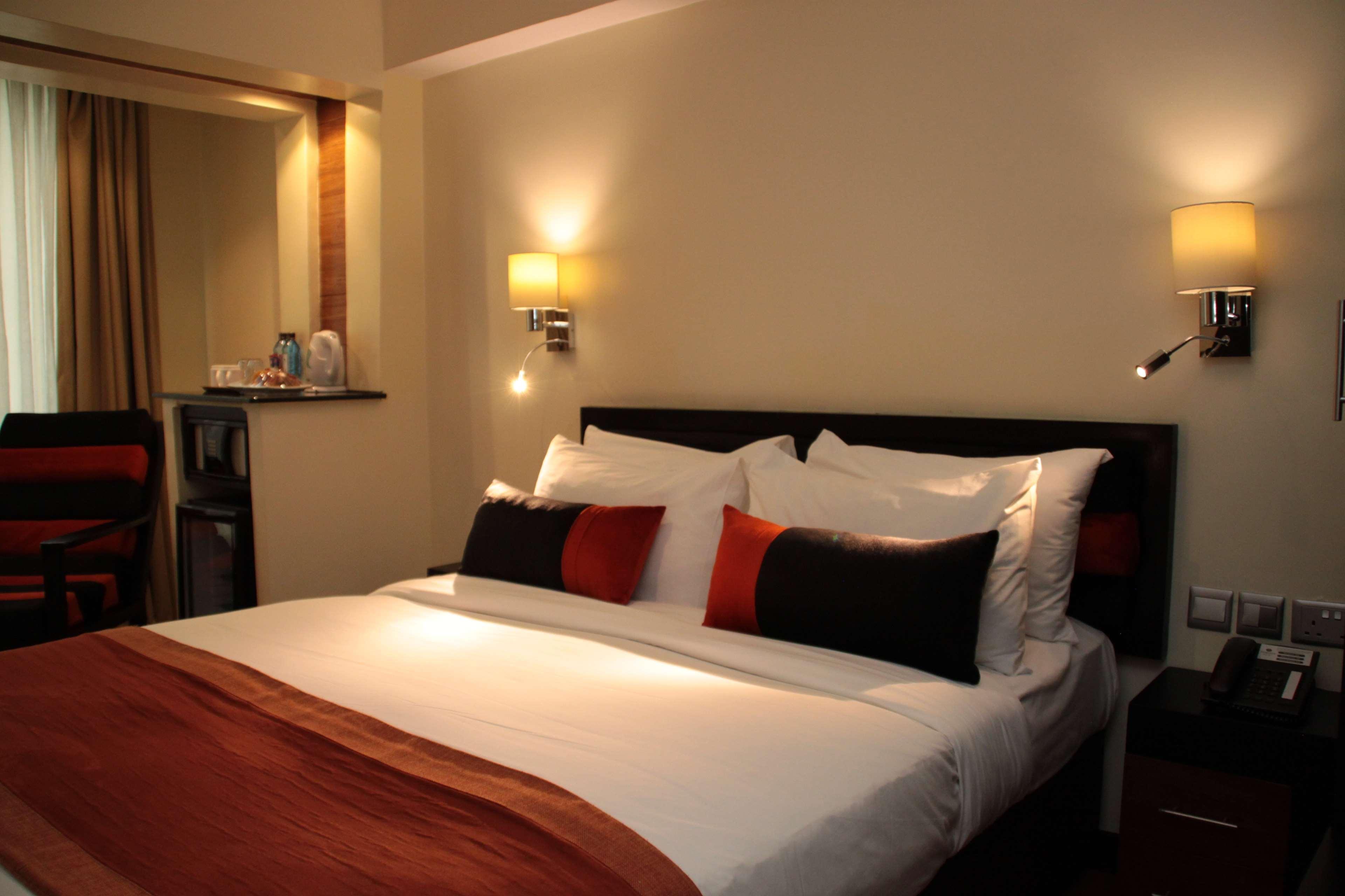 เบสต์ เวสเทิร์น ออแร โฮเต็ล ดู ลอค Hotel โอเร ภายนอก รูปภาพ